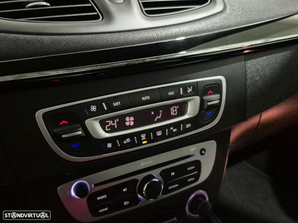 Renault Fluence 1.5 dCi Exclusive - 21