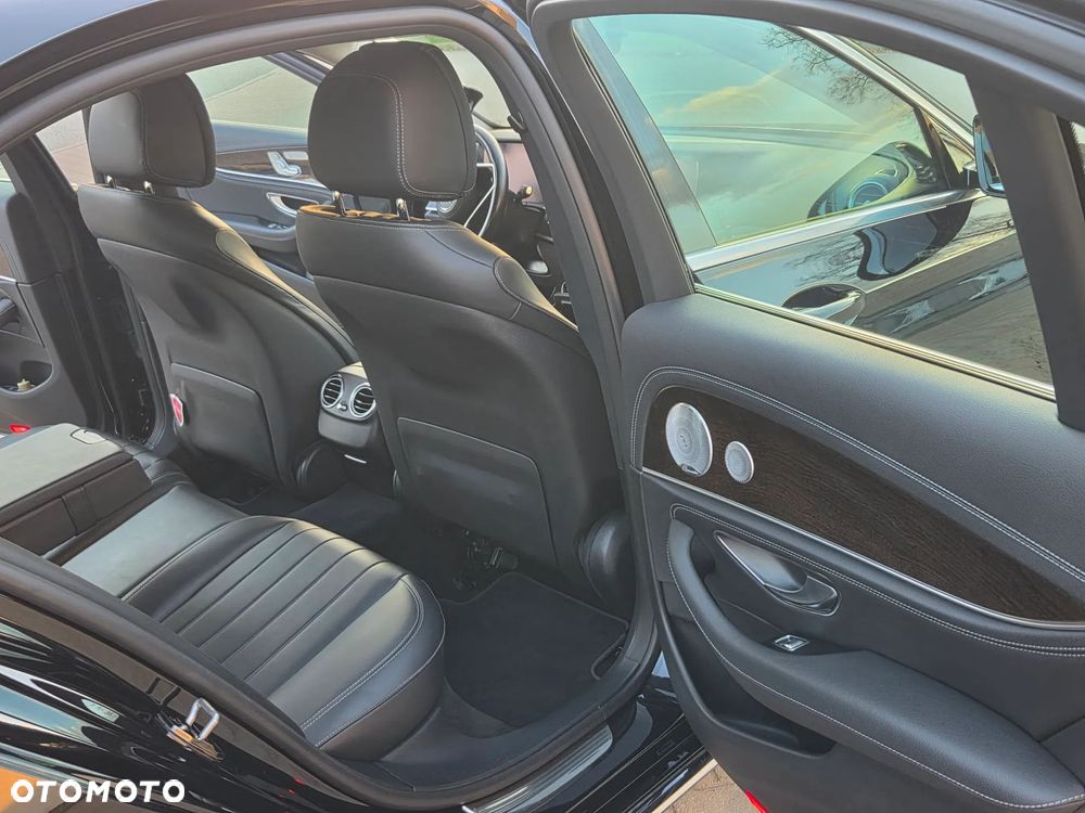 Mercedes-Benz Klasa E - 4