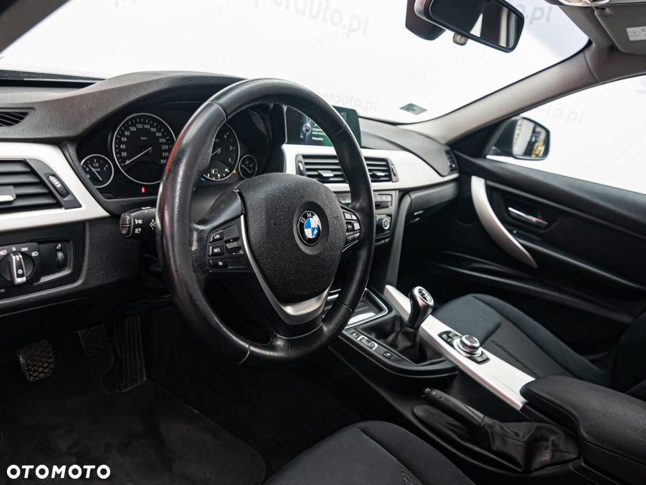 BMW Seria 3 318d - 8
