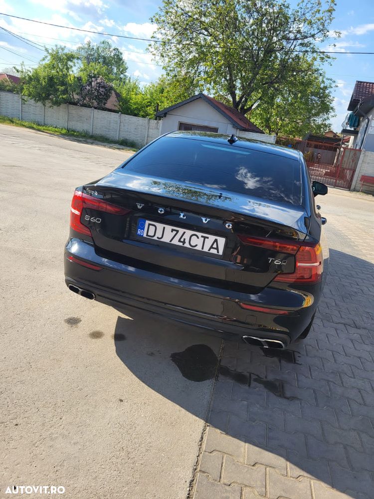 Volvo S60 2021 photo 5