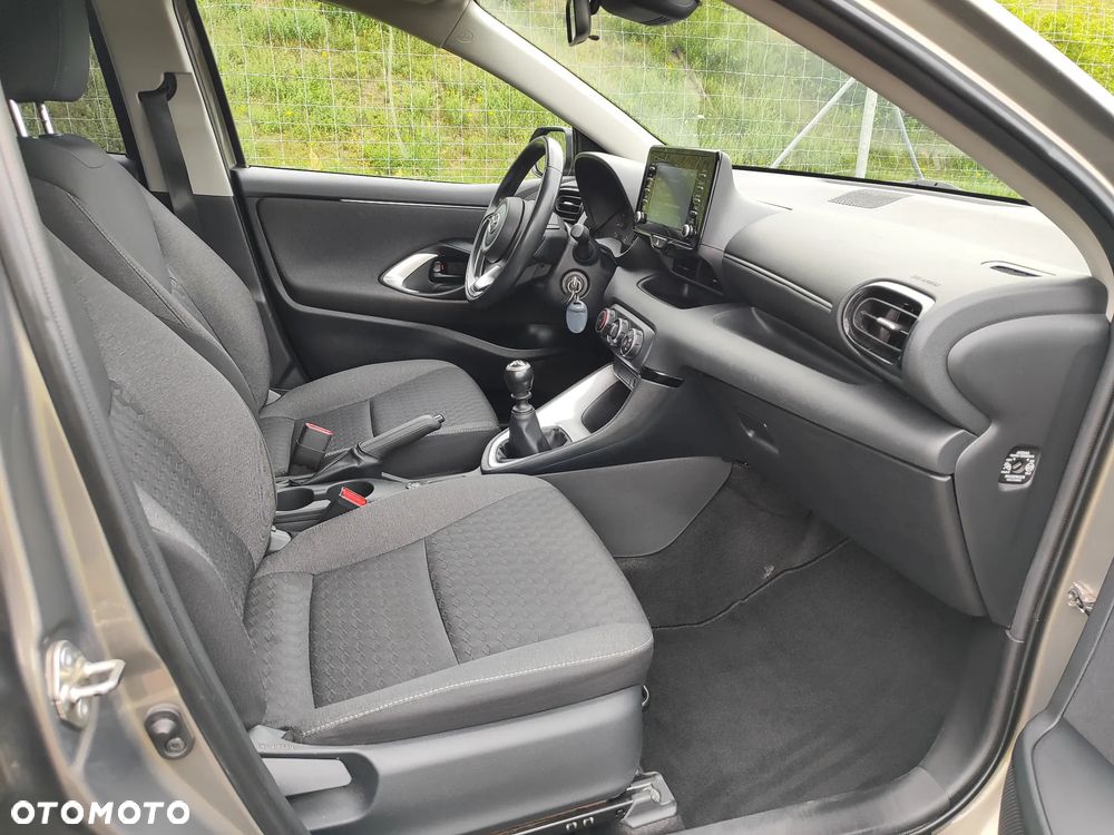 Toyota Yaris 1.5 Comfort - 11