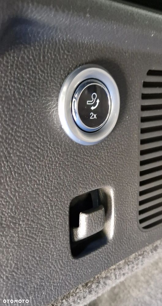 Ford Mondeo 2.0 TDCi STart-Stopp Titanium - 12