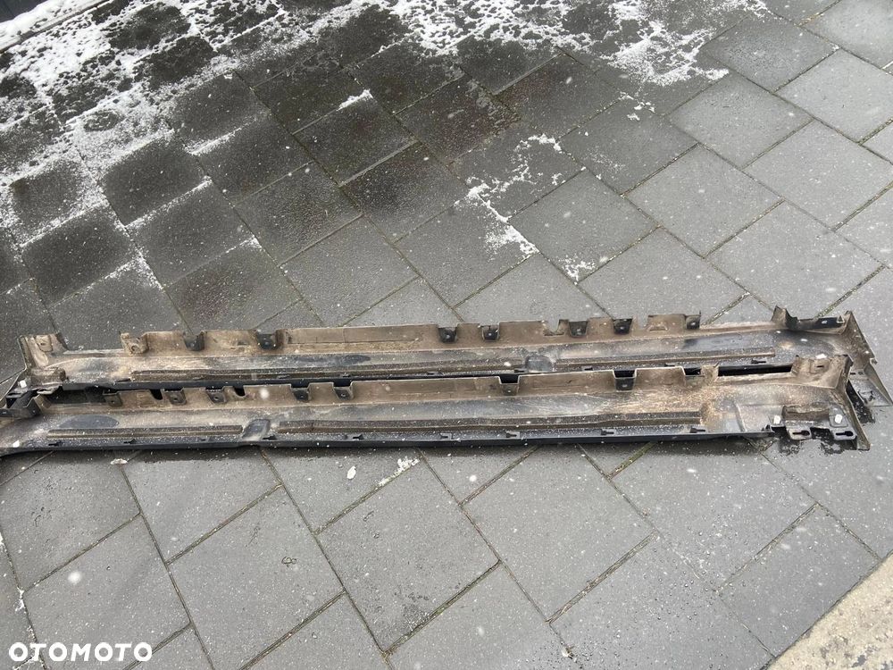 LISTWA PROGOWA NAKŁADKA LEWA PRAWA STRONA LAND ROVER DEFENDER L633 - 2