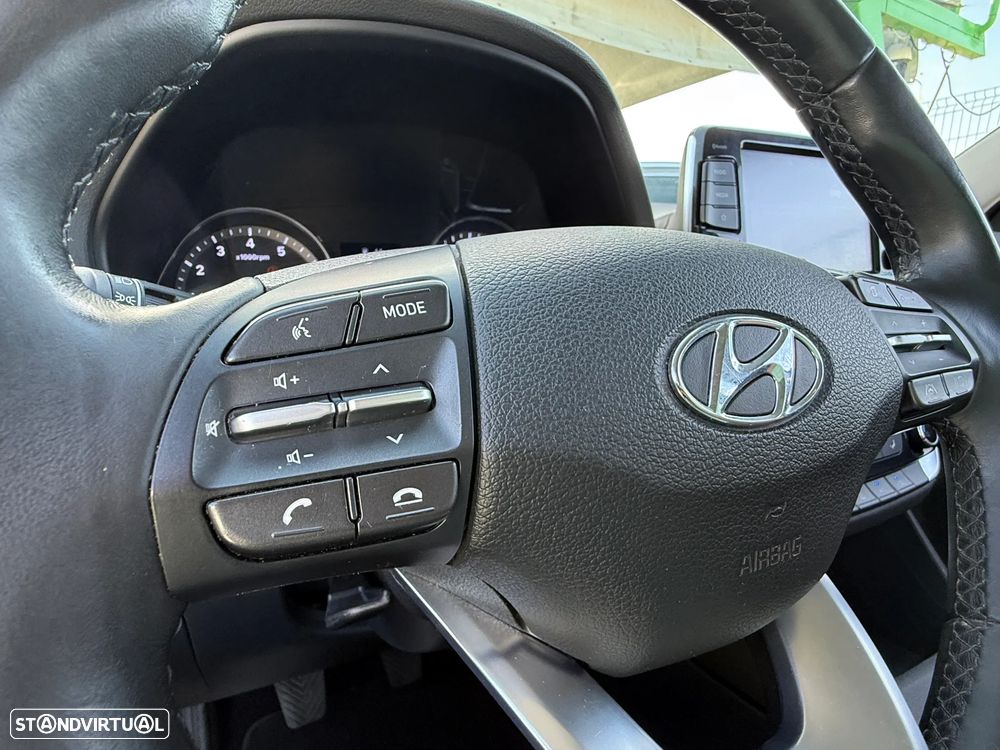 Hyundai i30 1.0 T-GDI EDITION 30 - 32