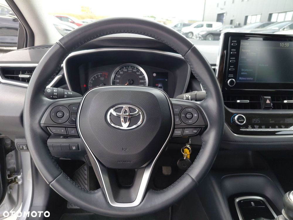 Toyota Corolla - 16
