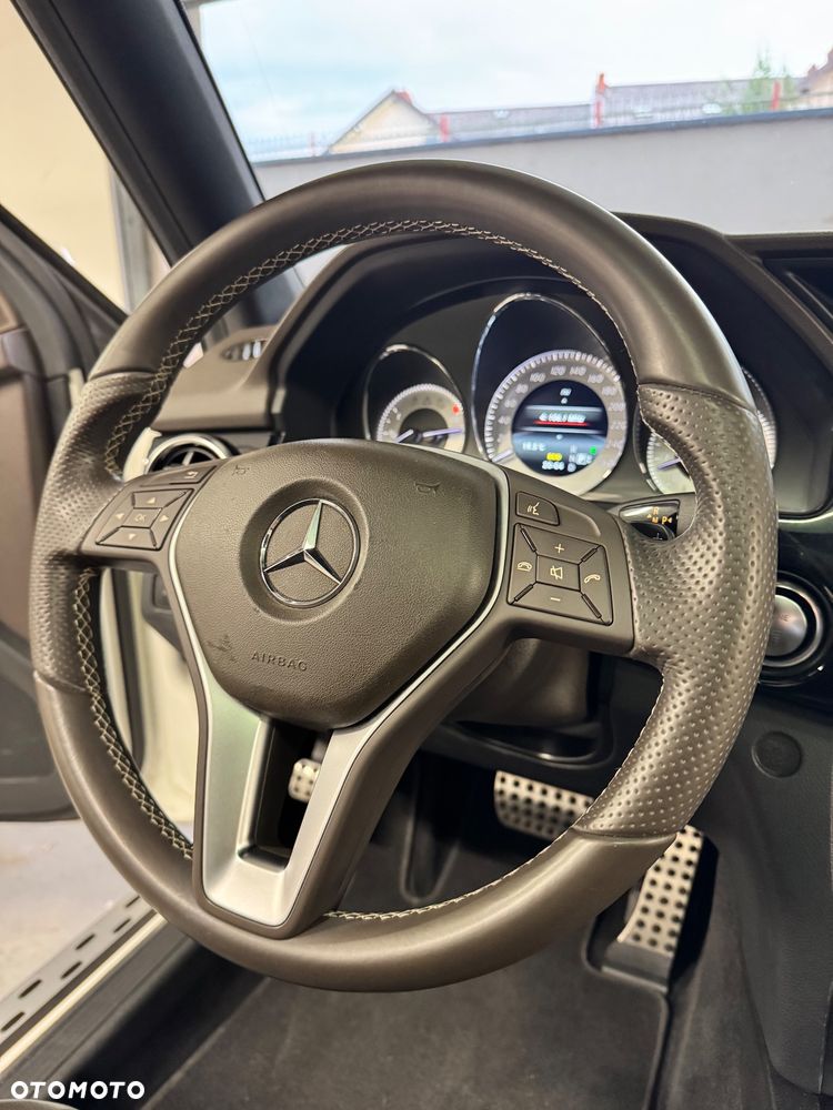 Mercedes-Benz GLK 350 4Matic (BlueEFFICIENCY) 7G-TRONIC - 26