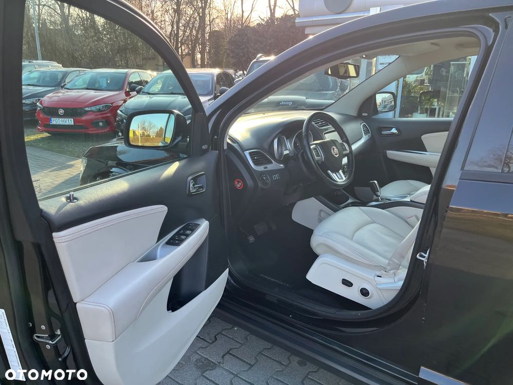 Fiat Freemont 2.0 Multijet Lounge AWD - 9