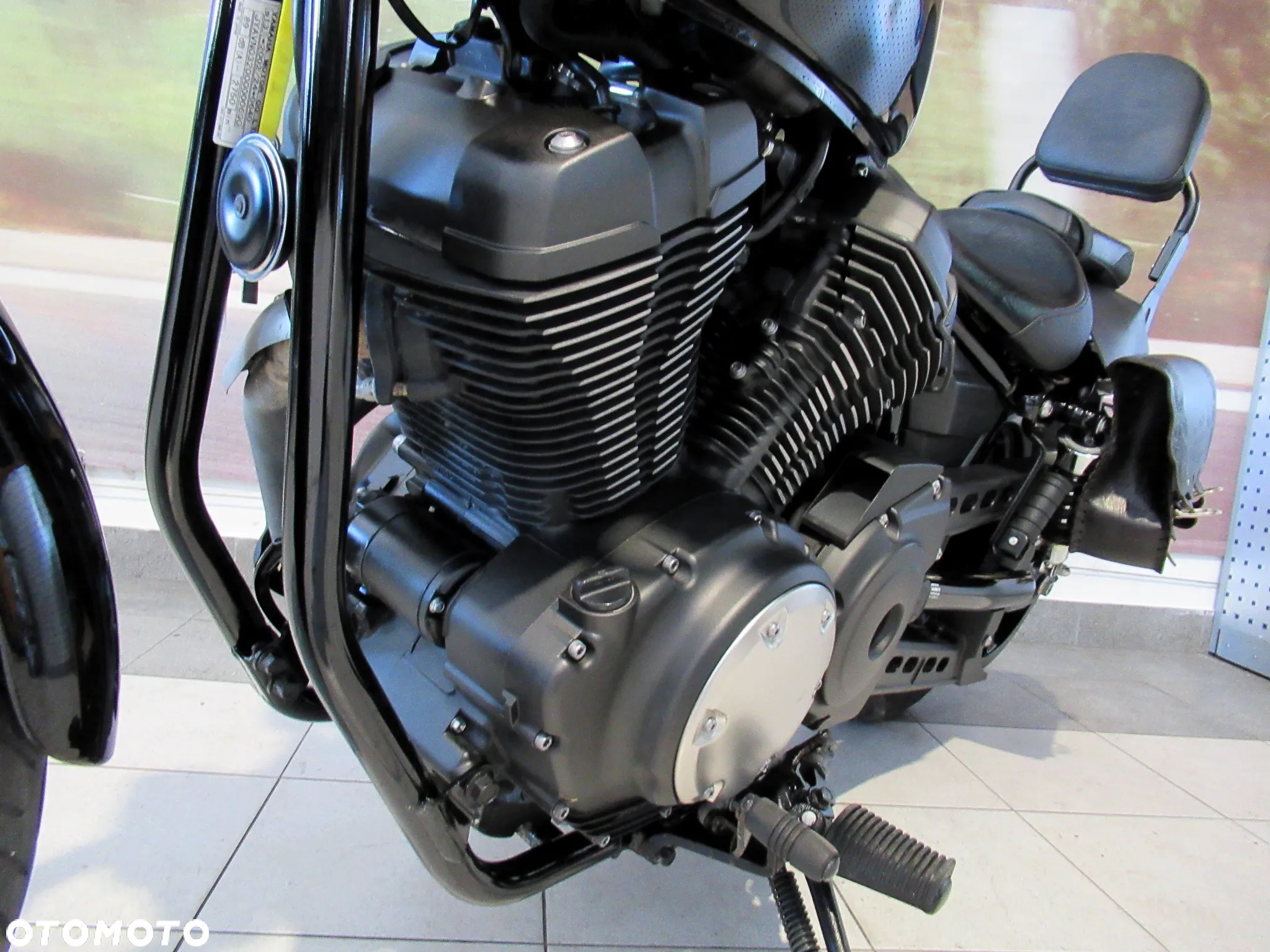 Yamaha XVS - 14