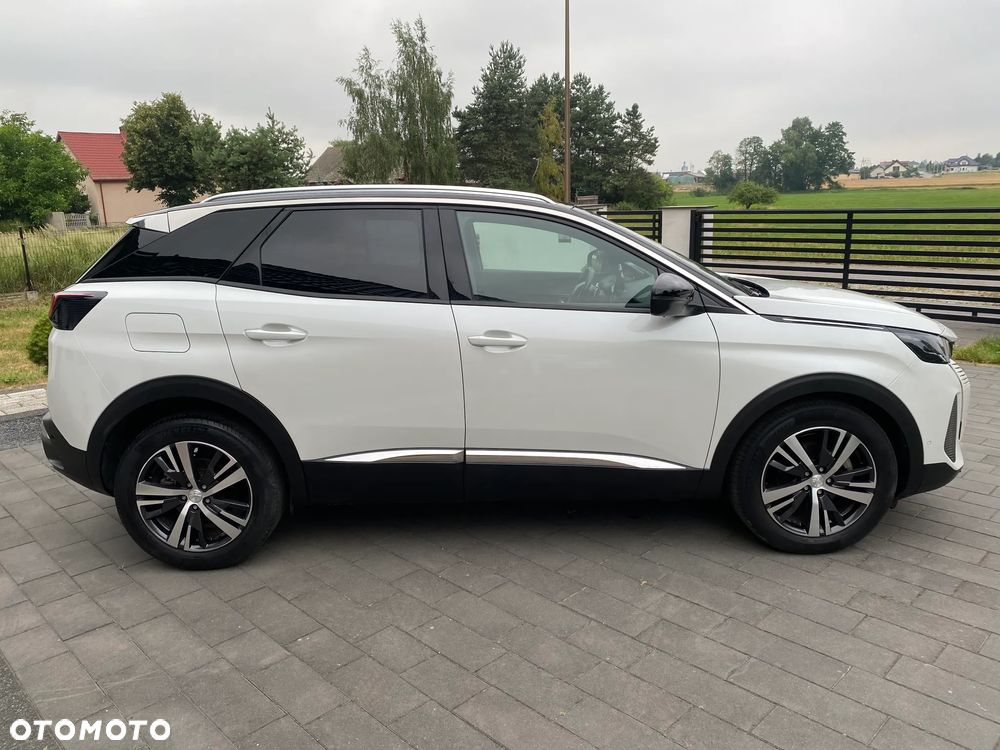Peugeot 3008 1.2 PureTech GPF Allure S&S EAT8 - 5