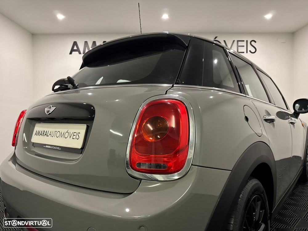 MINI 5 Portas One D - 21