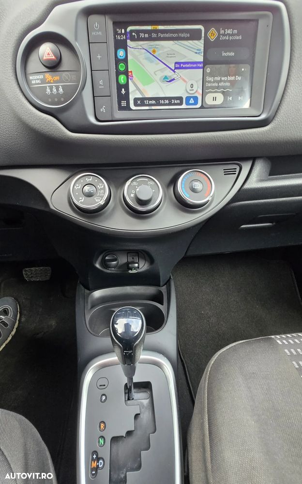 Toyota Yaris 1.5 L VVT-iE Multidrive S Active - 12