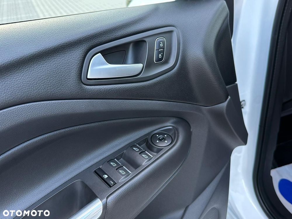 Ford Kuga 2.0 TDCi AWD ST-Line - 19