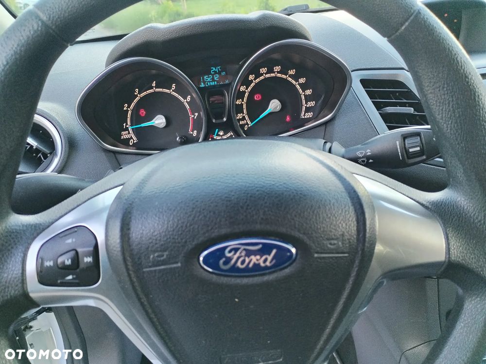 Ford Fiesta - 29