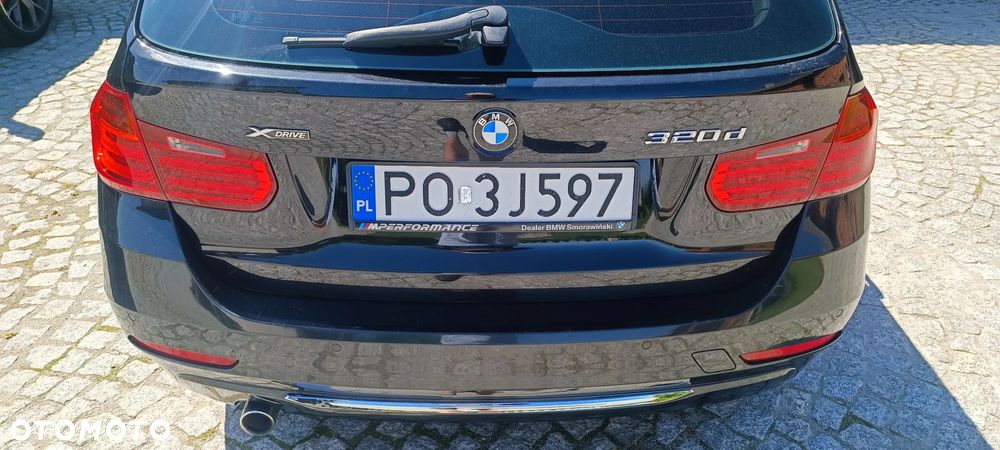 BMW Seria 3 320d xDrive Luxury Line - 20