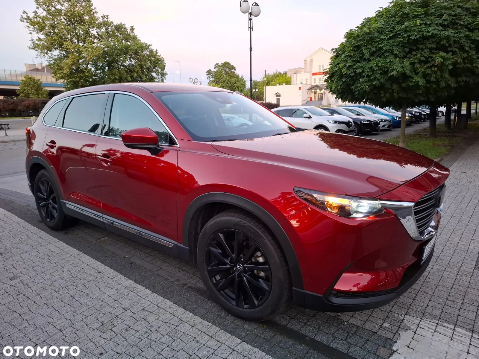 Mazda CX-9 - 12
