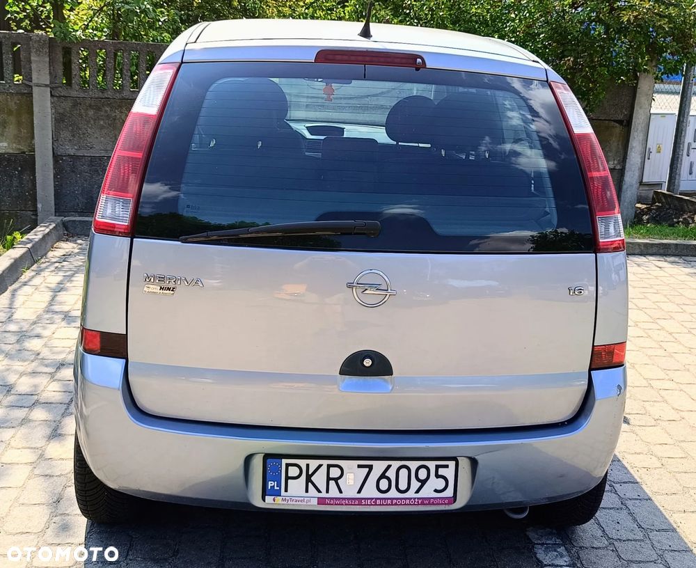 Opel Meriva - 12