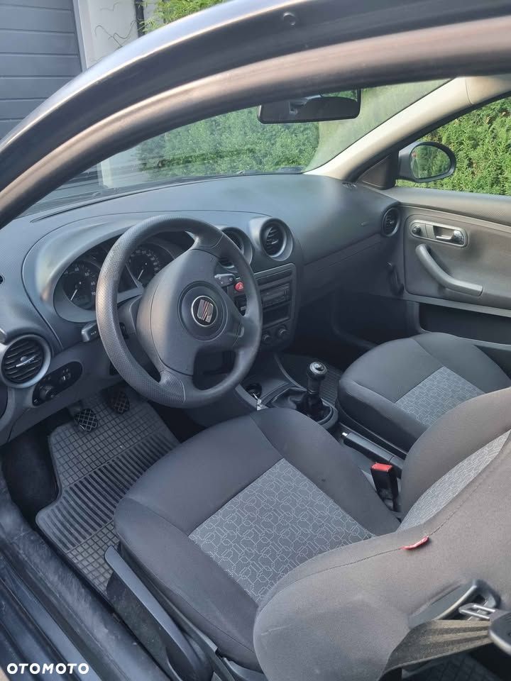 Seat Ibiza - 2