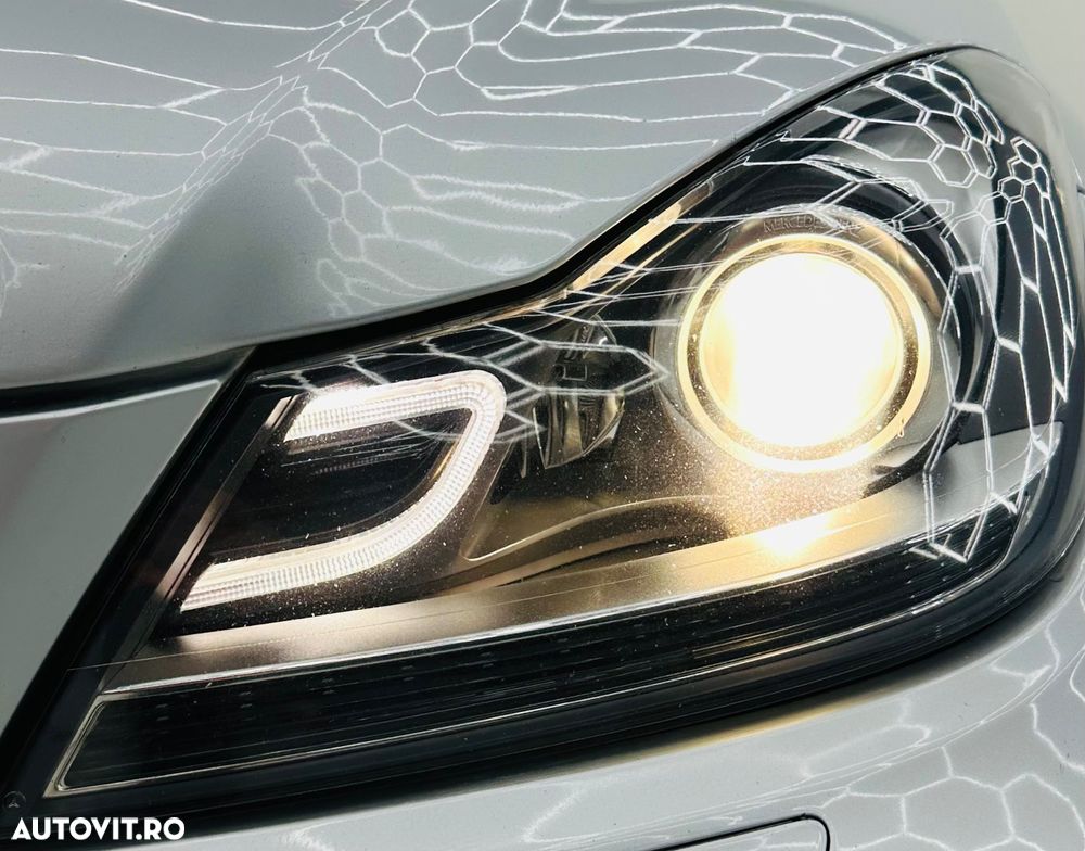 Mercedes-Benz C 200 CDI DPF Automatik BlueEFFICIENCY Special Edition - 9