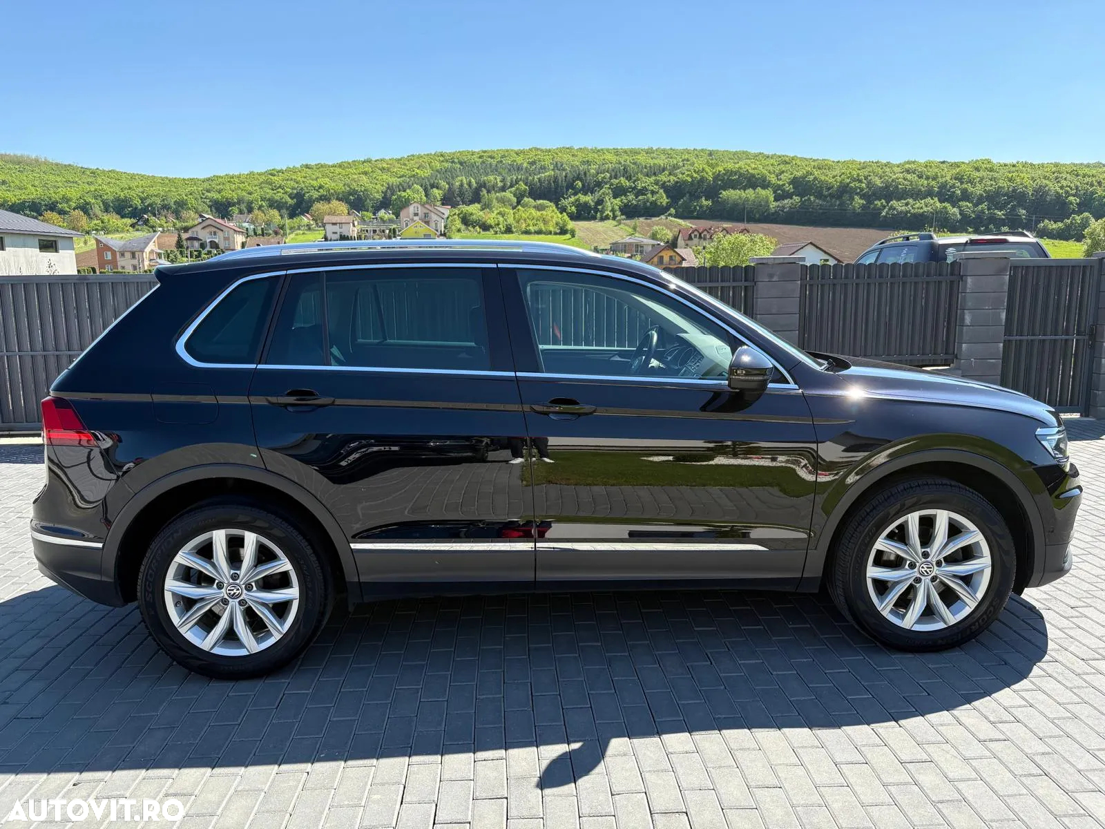 Volkswagen Tiguan 2.0 TDI 4Mot DSG Highline - 12