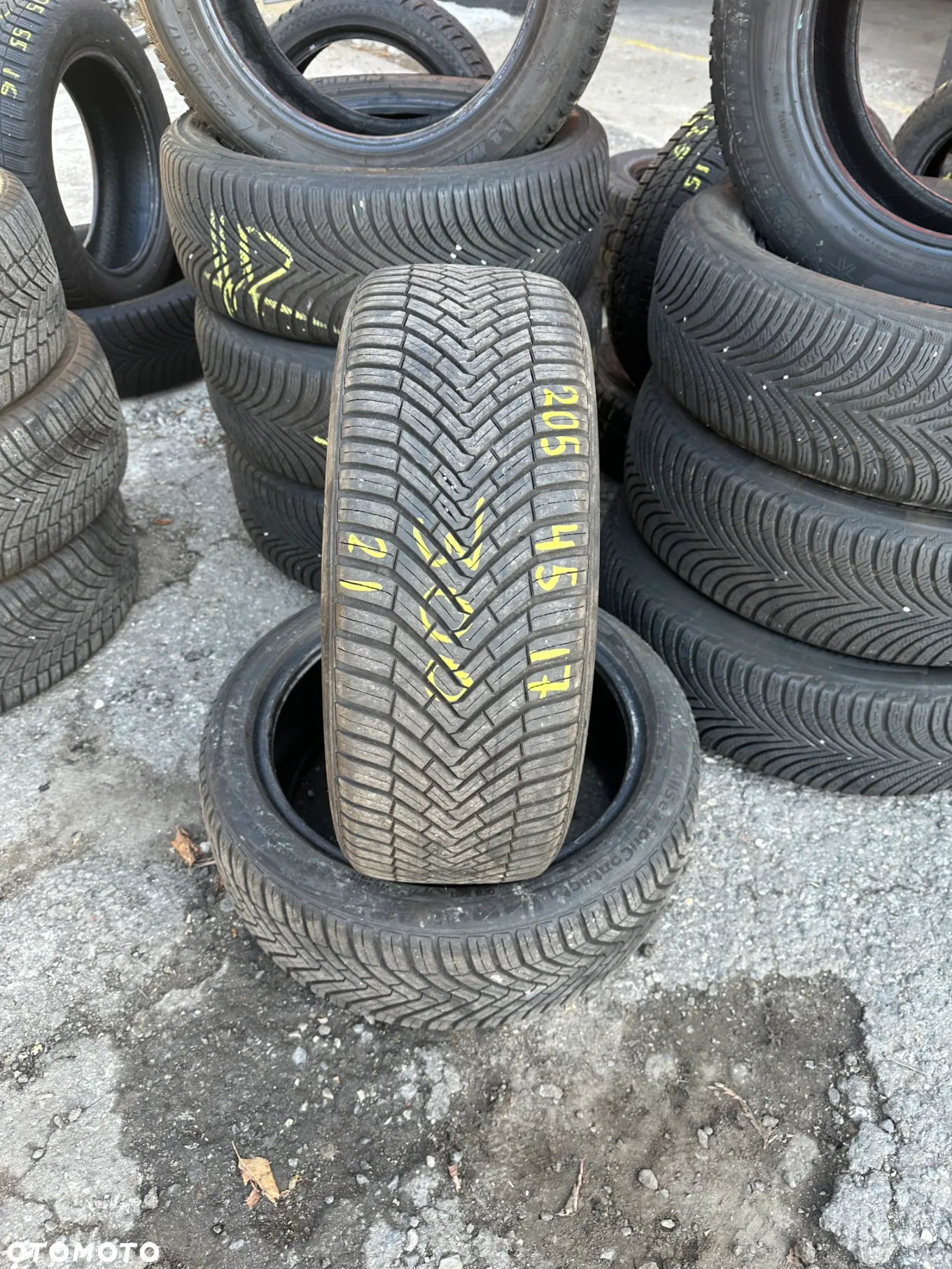 205/45x17 Continental - 2