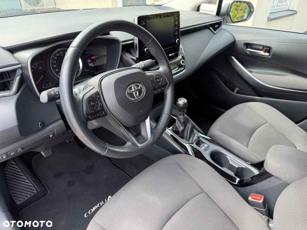 Toyota Corolla 1.5 Comfort - 18