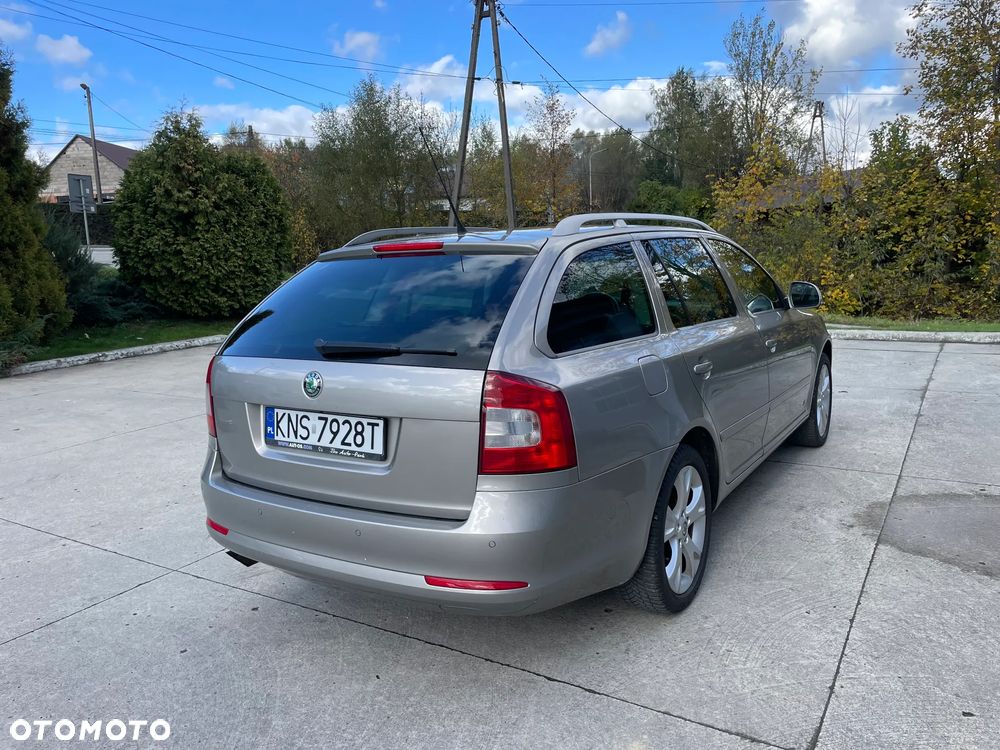 Skoda Octavia 1.8 TSI DSG Elegance - 7