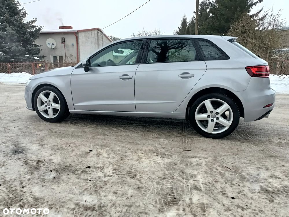 Audi A3 Sportback 35 TDI S tronic - 2