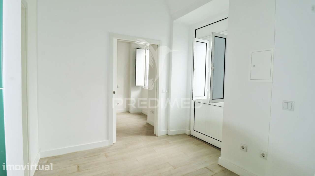 MORADIA REMODELADA C/ 2 APARTAMENTOS NA BAIXA DA CIDADE DE OLHÃO - Grande imagem: 5/18