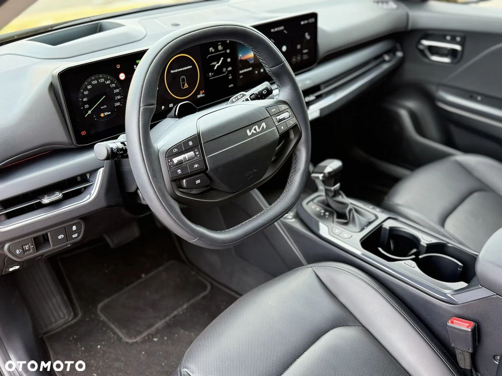 Kia K4 - 17