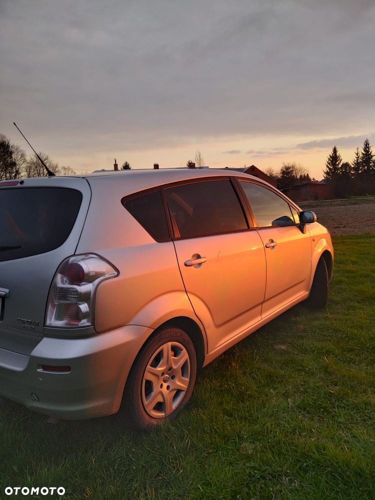 Toyota Corolla Verso 1.8 Executive - 6