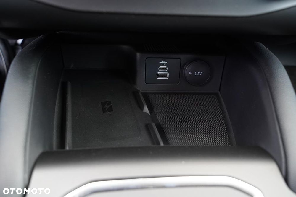 Ford Focus 1.0 EcoBoost mHEV ST-Line X - 21