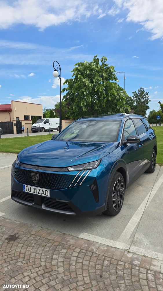 Peugeot 5008 1.2L Hybrid 145 e-DCS6 GT - 6