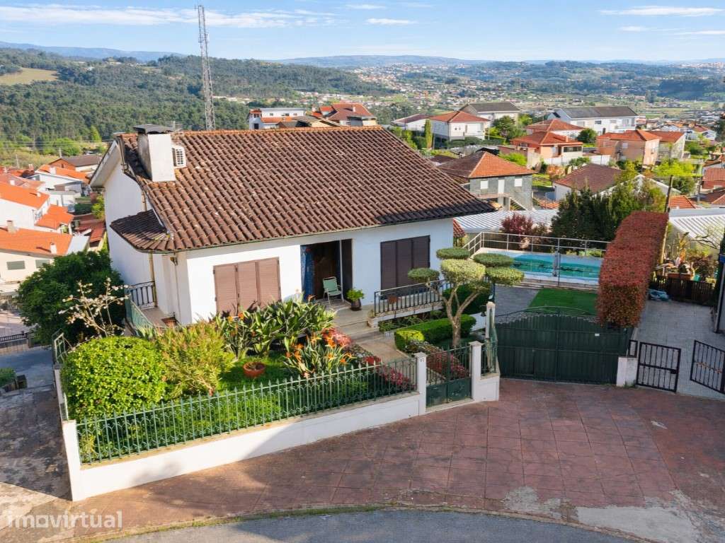 Moradia T3 com piscina | Felgueiras - Grande imagem: 3/17