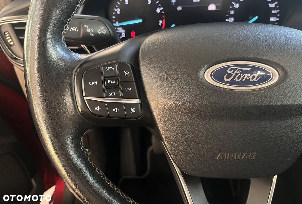 Ford Fiesta 1.0 EcoBoost S&S TITANIUM - 13