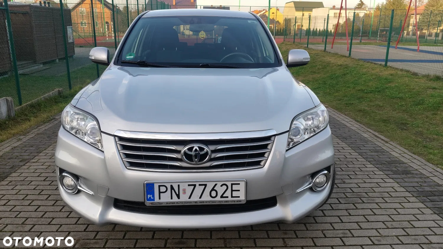 Toyota RAV4 - 6