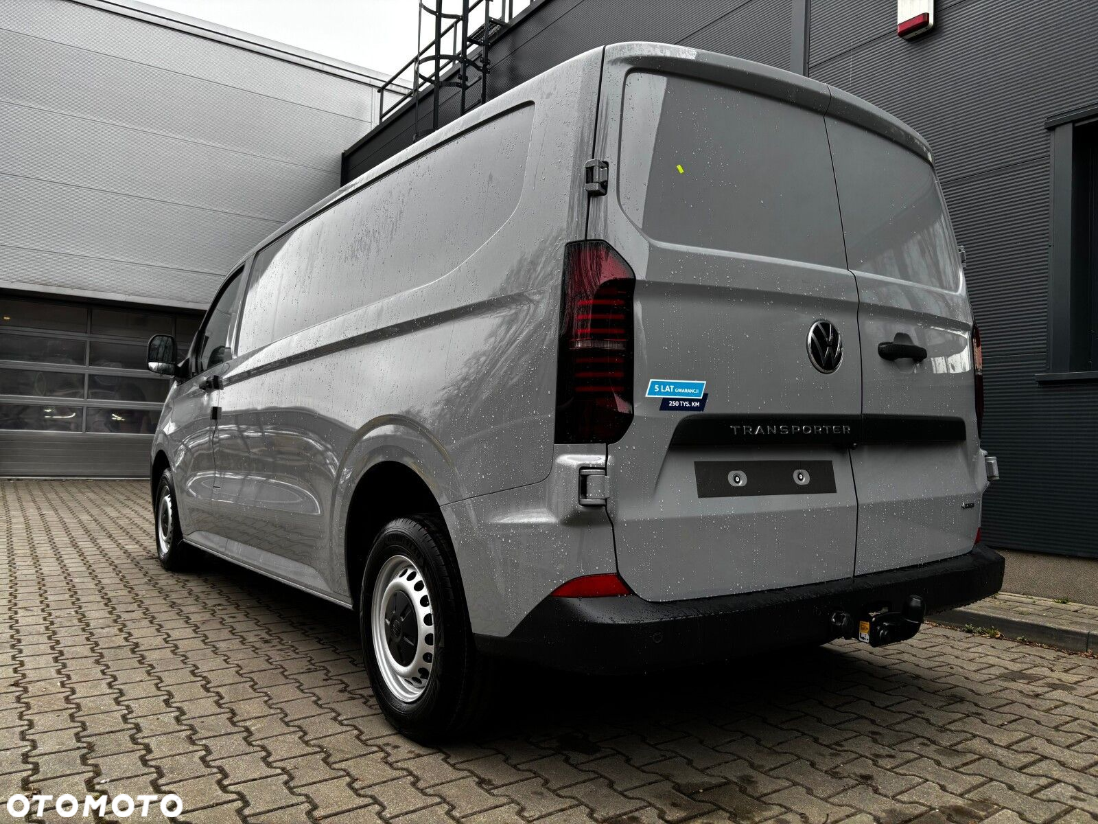 Volkswagen Transporter L2 2.0 TDI 4MOTION 150 KM 8-automat. - 17