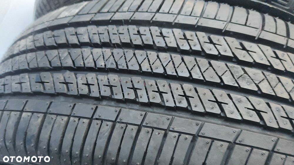 Opony Letnie 235/55/18 Bridgestone 4szt 8mm - 2