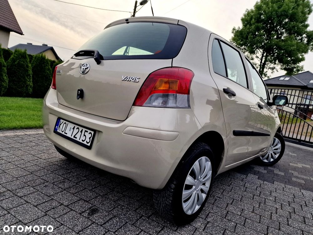 Toyota Yaris 1.33 Sol - 9