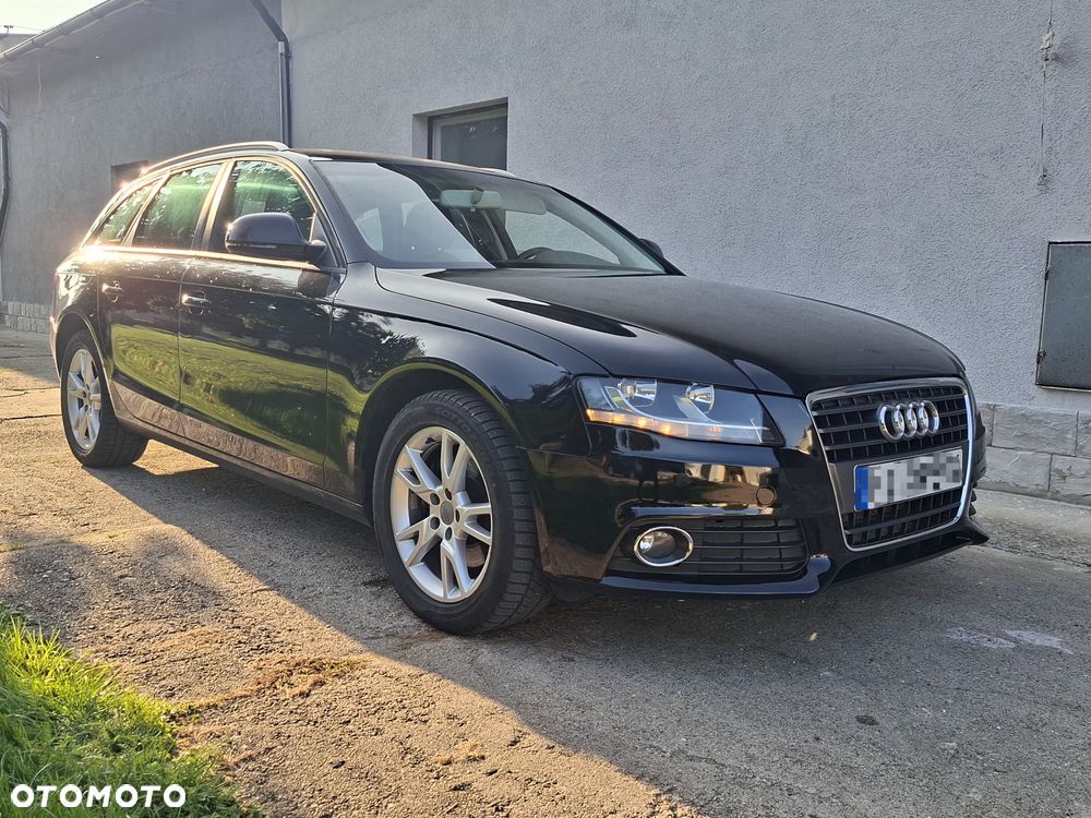 Audi A4 Avant - 19