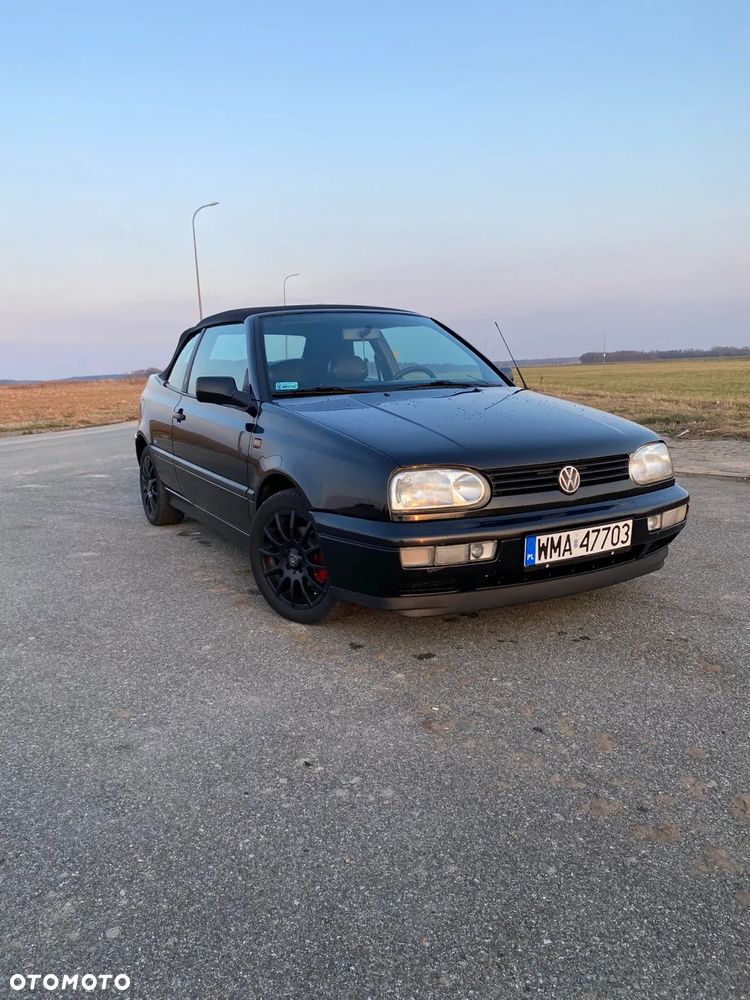 Volkswagen Golf - 2