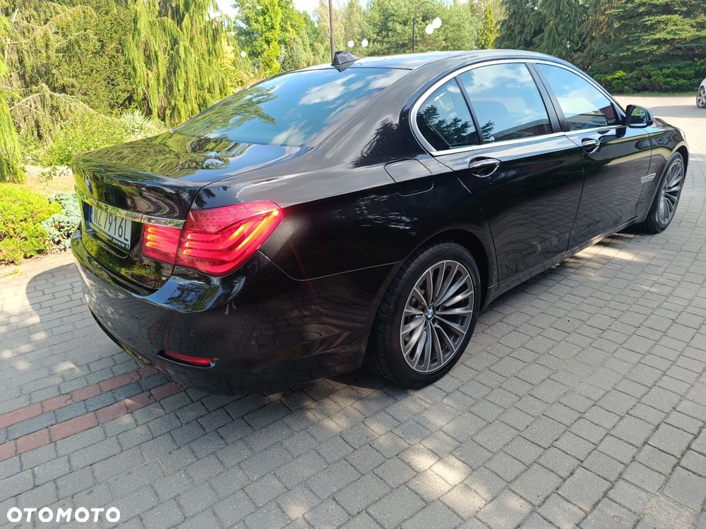 BMW Seria 7 - 4