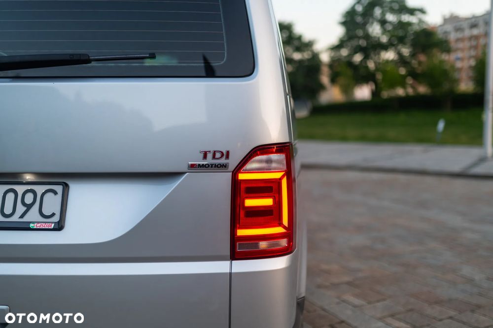 Volkswagen Multivan 2.0 BiTDI L1 Highline 4Motion DSG - 24