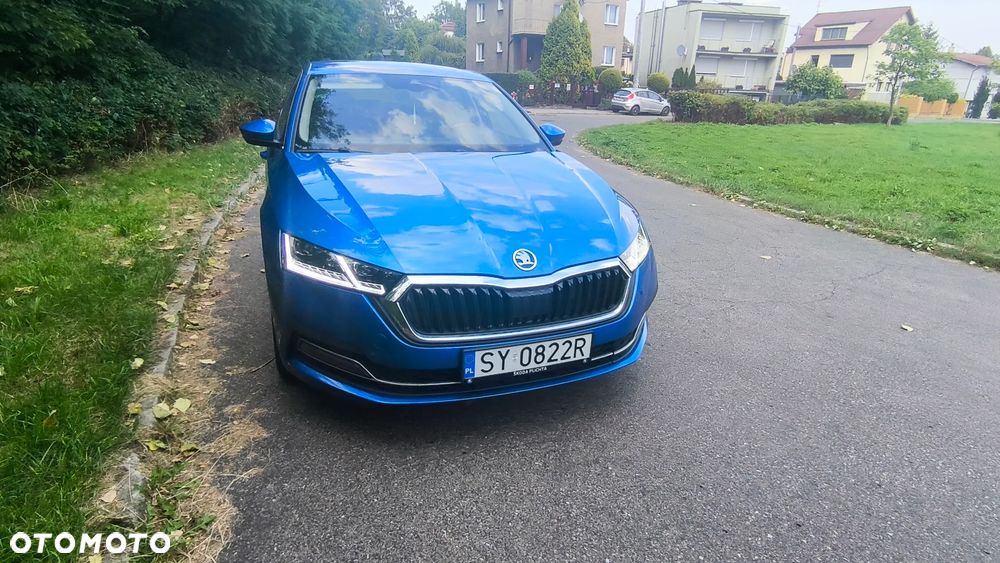 Skoda Octavia 2.0 TDI Style - 12