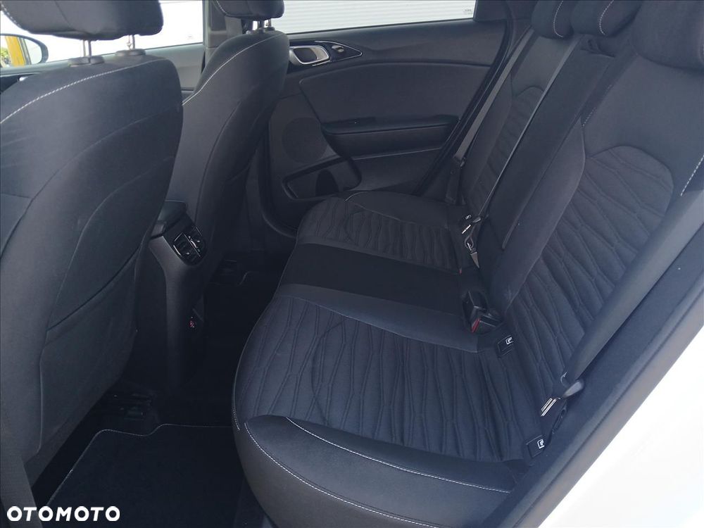 Kia ProCeed 1.5 T-GDI GT Line DCT - 10