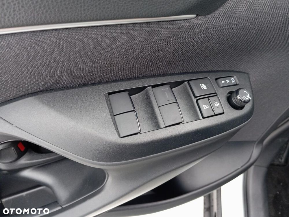 Toyota Yaris Cross Hybrid 1.5 Style - 17