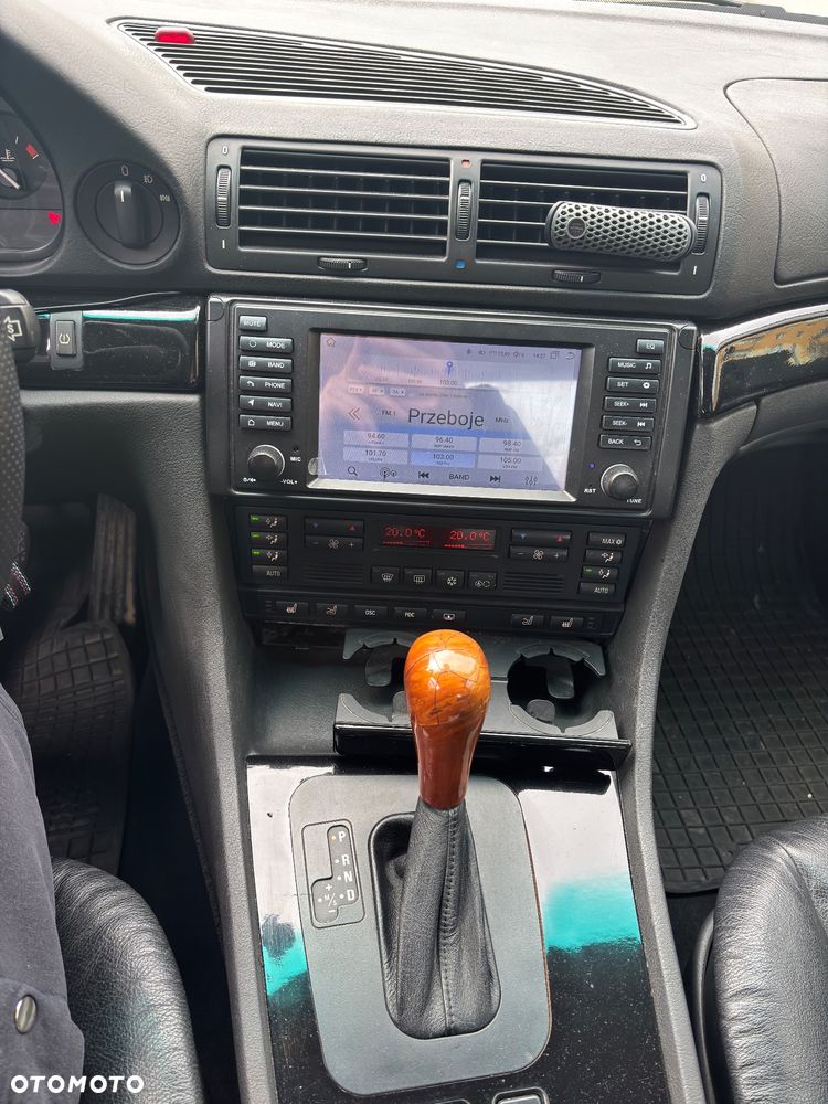 BMW Seria 7 - 17