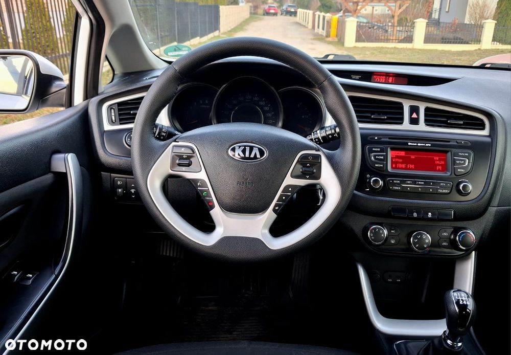 Kia Ceed 1.6 CRDi L - 21