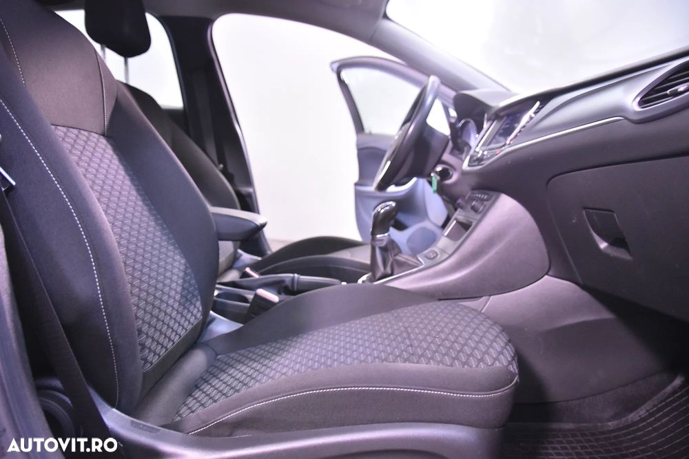 Opel Astra - 11