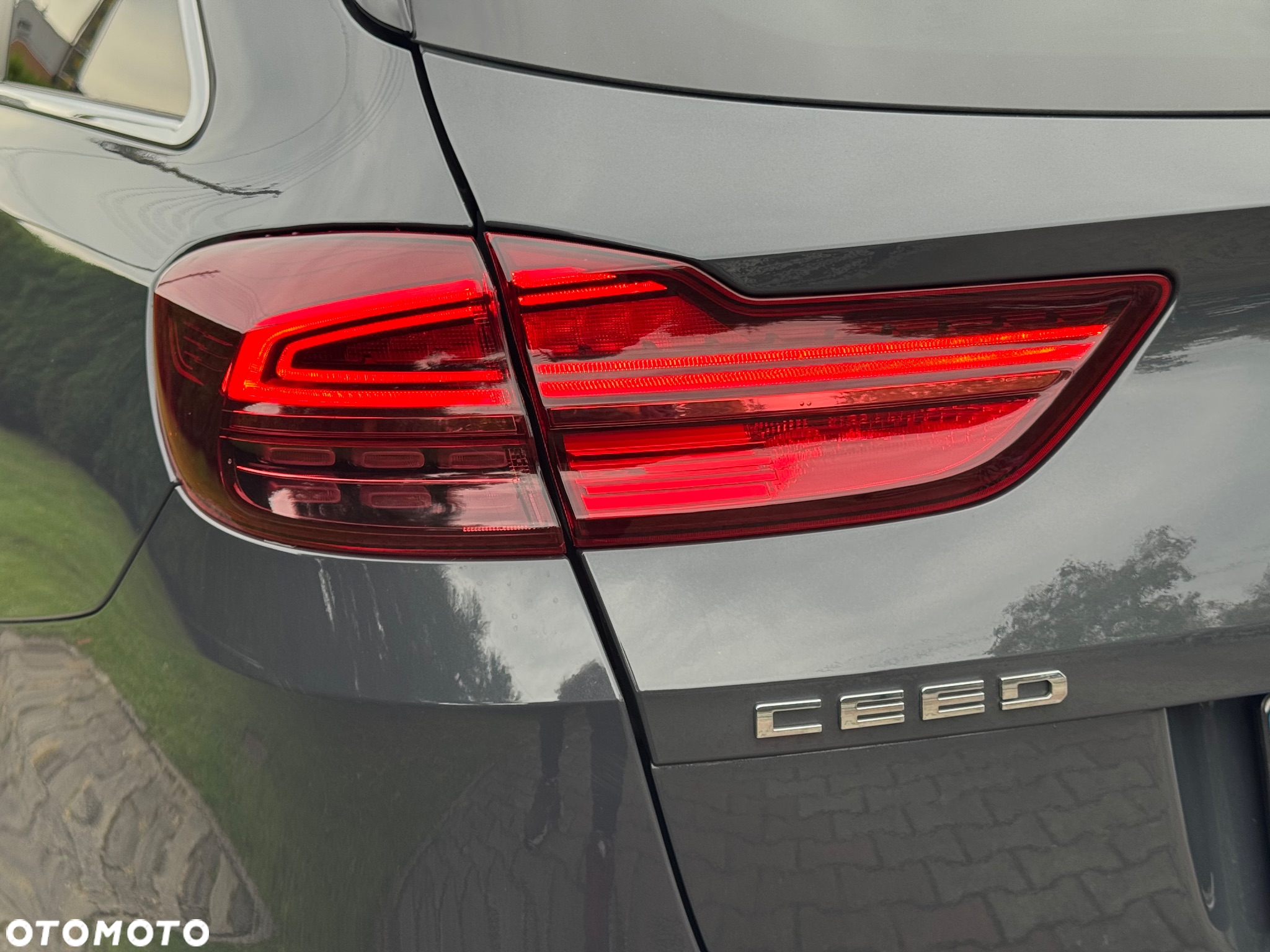 Kia Ceed SW 1.4 T-GDI OPF Platinum Edition - 28