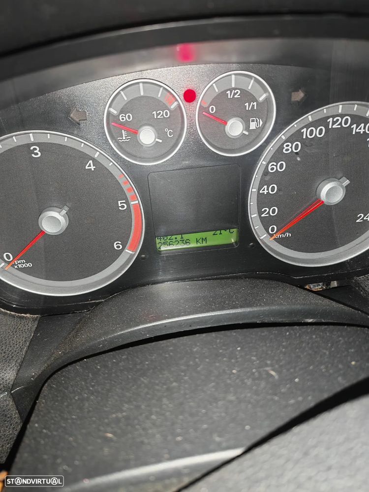 Ford Focus 1.6 TDCi Trend - 7